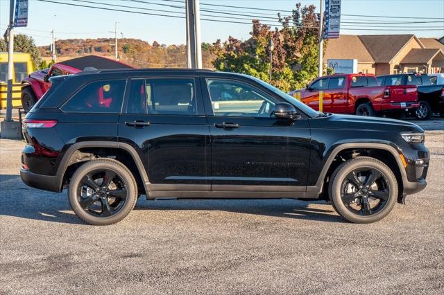 2025 Jeep Grand Cherokee GRAND CHEROKEE LIMITED 4X4 2025 Jeep Grand Cherokee GRAND CHEROKEE LIMITED 4X4