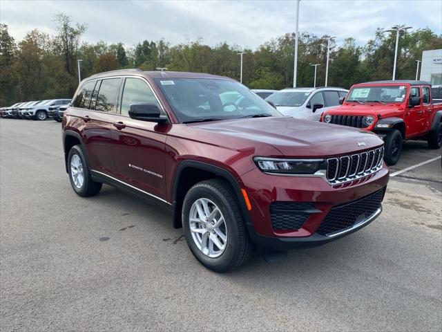 2025 Jeep Grand Cherokee GRAND CHEROKEE LAREDO X 4X4 2025 Jeep Grand Cherokee GRAND CHEROKEE LAREDO X 4X4