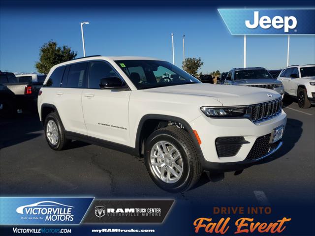 2025 Jeep Grand Cherokee GRAND CHEROKEE LAREDO X 4X4