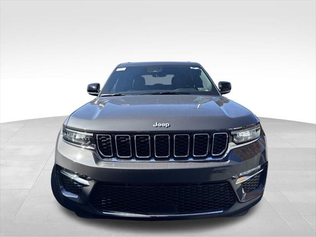 2025 Jeep Grand Cherokee GRAND CHEROKEE LAREDO X 4X4 2025 Jeep Grand Cherokee GRAND CHEROKEE LAREDO X 4X4