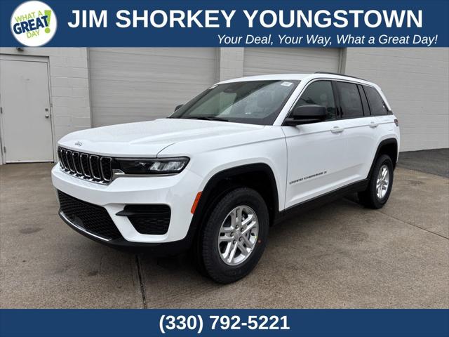 2025 Jeep Grand Cherokee GRAND CHEROKEE LAREDO 4X4