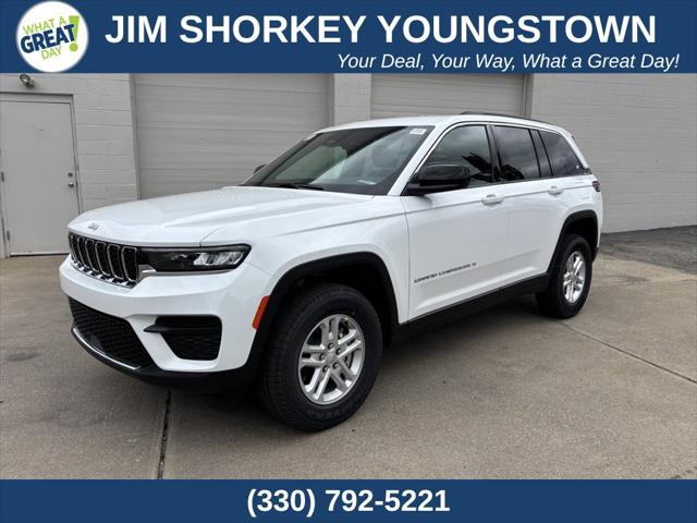 2025 Jeep Grand Cherokee GRAND CHEROKEE LAREDO 4X4 2025 Jeep Grand Cherokee GRAND CHEROKEE LAREDO 4X4