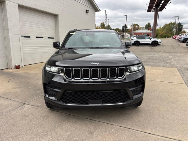 2025 Jeep Grand Cherokee GRAND CHEROKEE LAREDO 4X4 2025 Jeep Grand Cherokee GRAND CHEROKEE LAREDO 4X4