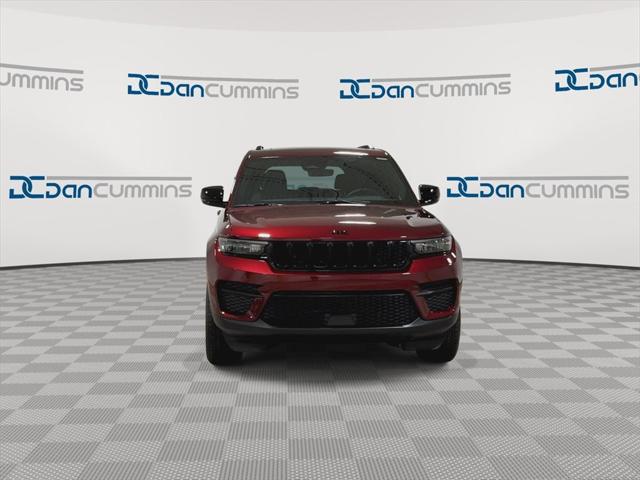 2025 Jeep Grand Cherokee GRAND CHEROKEE ALTITUDE X 4X4 2025 Jeep Grand Cherokee GRAND CHEROKEE ALTITUDE X 4X4