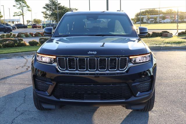 2025 Jeep Grand Cherokee GRAND CHEROKEE LAREDO X 4X4 2025 Jeep Grand Cherokee GRAND CHEROKEE LAREDO X 4X4