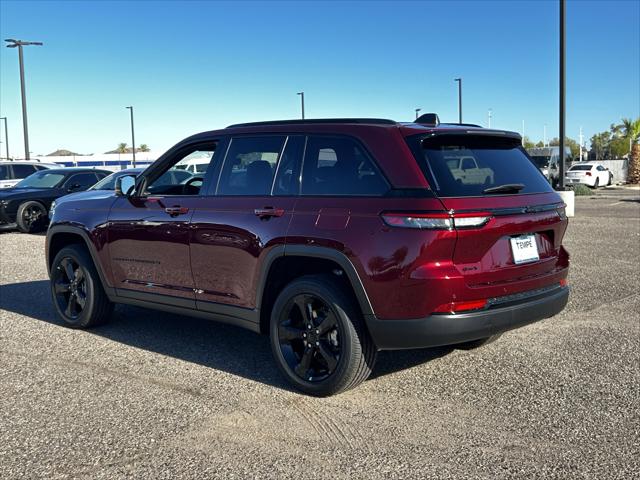 2025 Jeep Grand Cherokee Altitude X 4x4