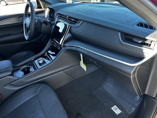 2025 Jeep Grand Cherokee Altitude X 4x4
