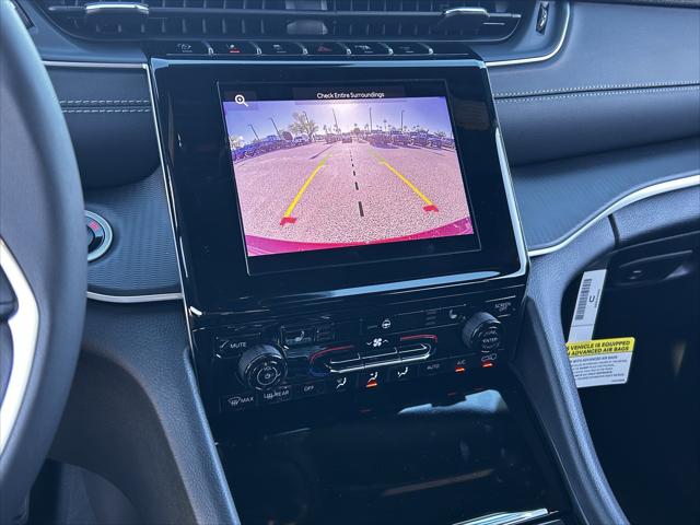 2025 Jeep Grand Cherokee Altitude X 4x4