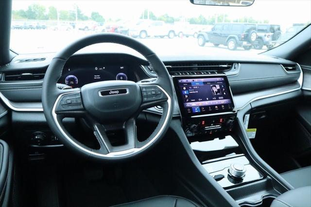 2025 Jeep Grand Cherokee GRAND CHEROKEE LIMITED 4X4 2025 Jeep Grand Cherokee GRAND CHEROKEE LIMITED 4X4