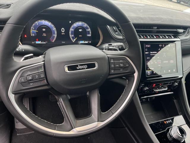 2025 Jeep Grand Cherokee Laredo X 4x4
