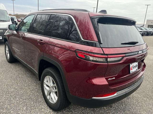 2025 Jeep Grand Cherokee Laredo X 4x4