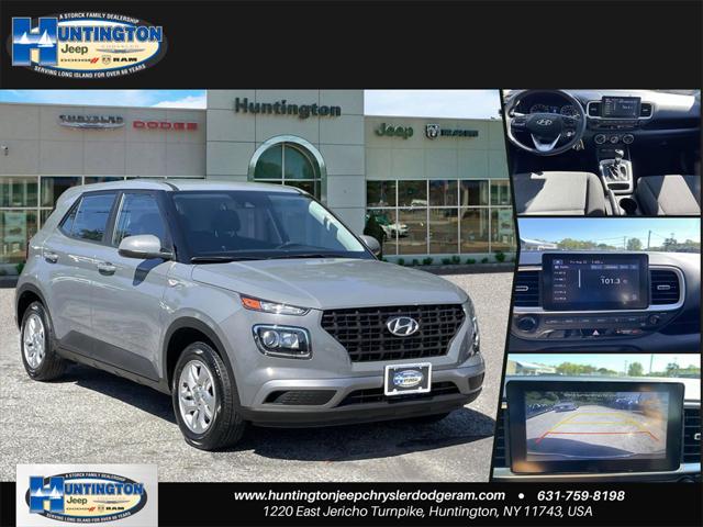2022 Hyundai Venue SE