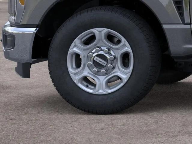 2026 Ford F-350 XLT