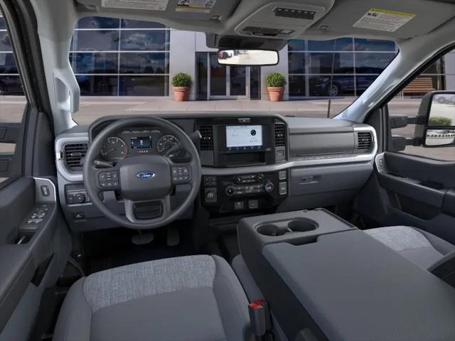 2026 Ford F-350 XLT