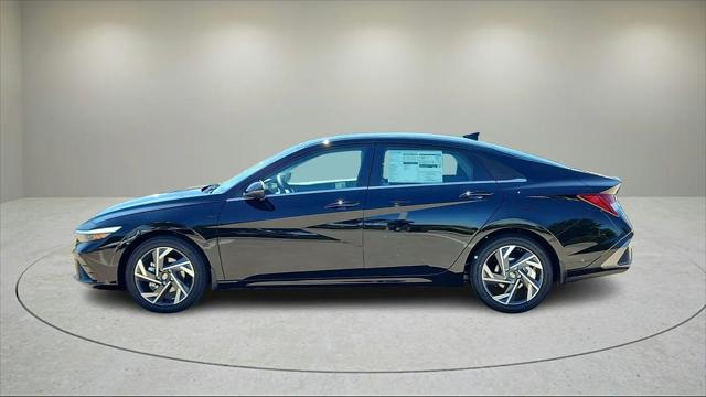 2025 Hyundai Elantra Hybrid Limited