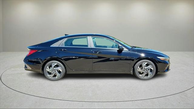 2025 Hyundai Elantra Hybrid Limited