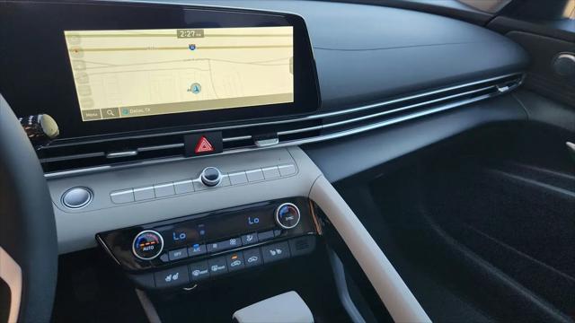 2025 Hyundai Elantra Hybrid Limited