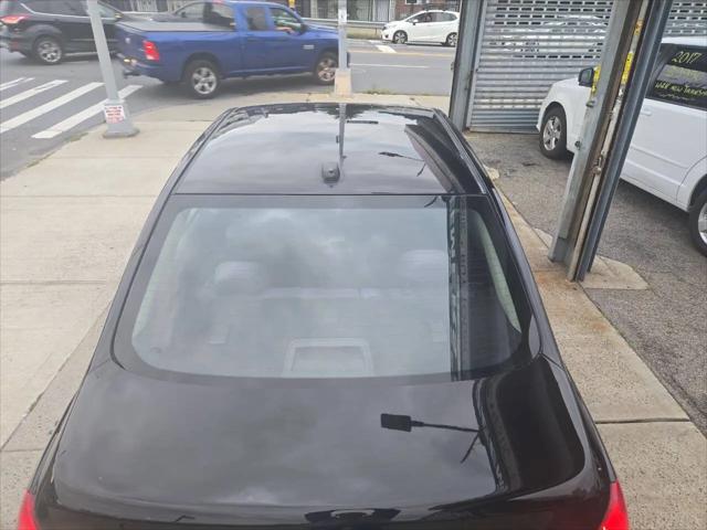 2011 Nissan Versa 1.8SL