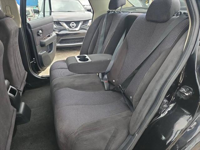 2011 Nissan Versa 1.8SL