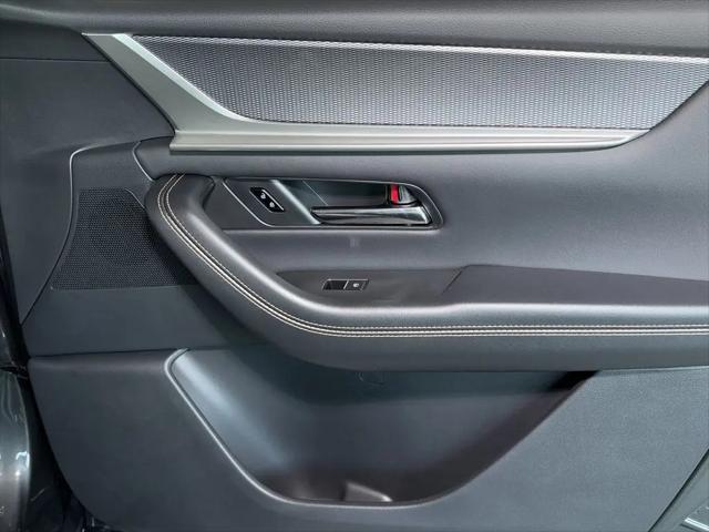 2025 Mazda X-90 Preferred Package