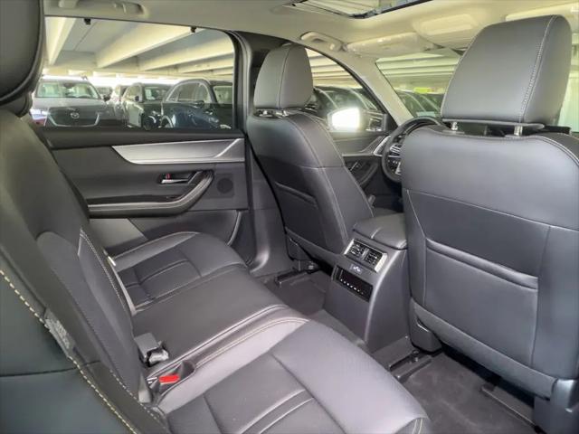 2025 Mazda X-90 Preferred Package