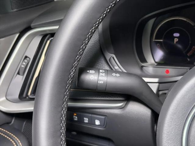 2025 Mazda X-90 Preferred Package