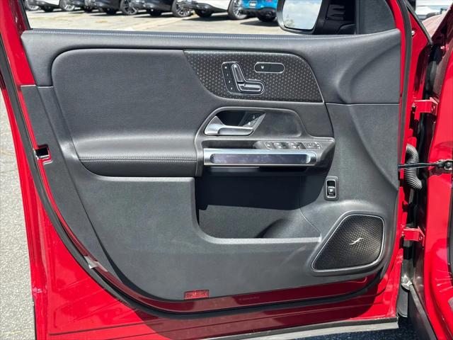 2026 Mercedes-Benz GLB 4MATIC