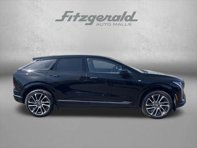 2025 Cadillac iQ Sport 2 AWD