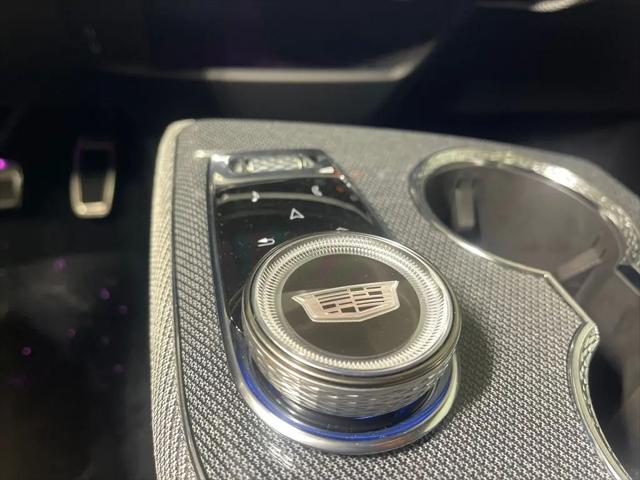 2025 Cadillac iQ Sport 2 AWD