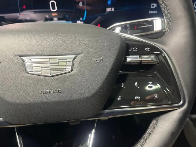 2025 Cadillac iQ Sport 2 AWD