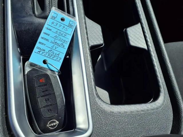 2024 Nissan Sentra SV Xtronic CVT