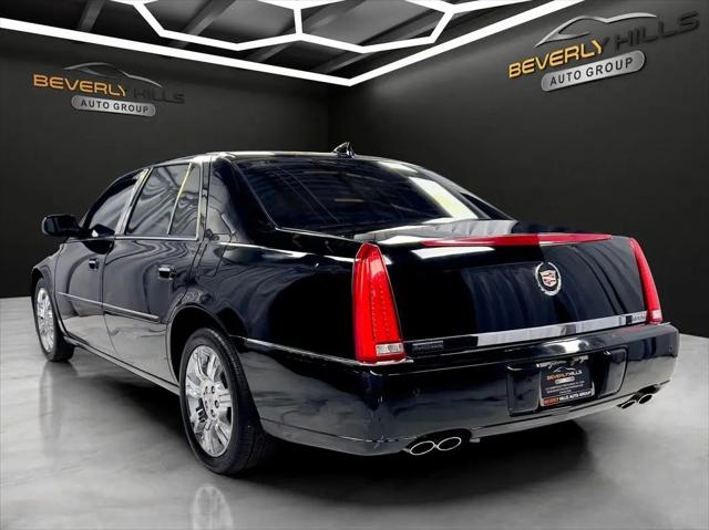 2011 Cadillac DTS Platinum Collection