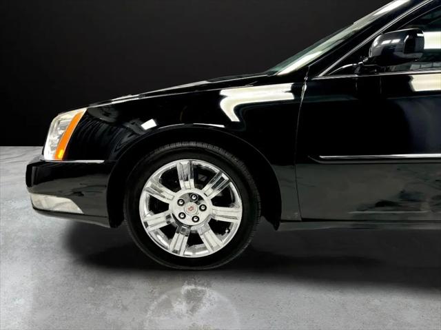 2011 Cadillac DTS Platinum Collection