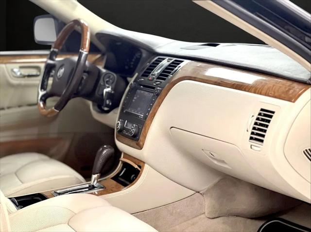 2011 Cadillac DTS Platinum Collection