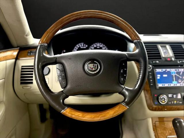 2011 Cadillac DTS Platinum Collection