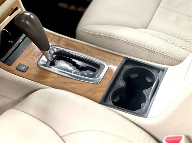2011 Cadillac DTS Platinum Collection