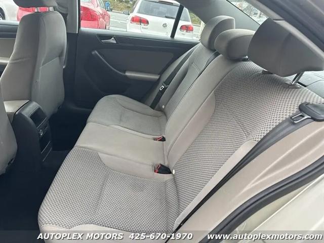 2014 Volkswagen Jetta 2.0L S