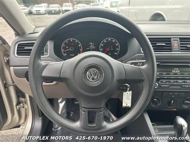 2014 Volkswagen Jetta 2.0L S