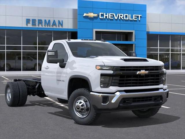 2025 Chevrolet Silverado 3500HD Work Truck