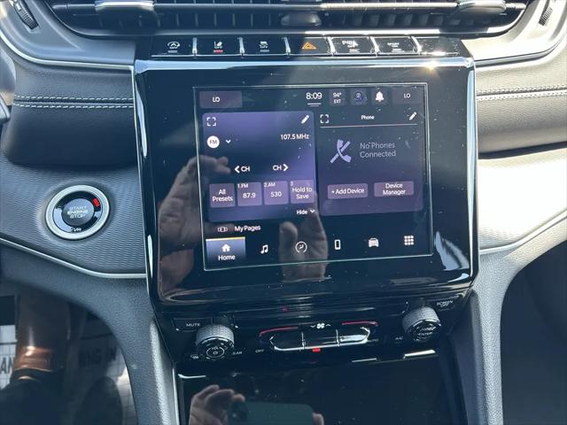 2025 Jeep Grand Cherokee L Laredo X 4x2