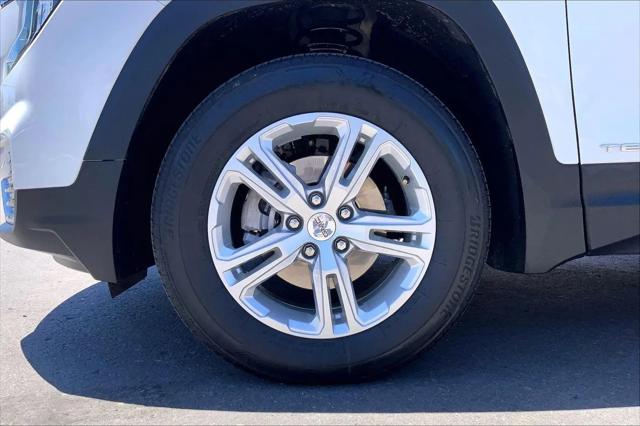 2023 GMC Terrain AWD SLE