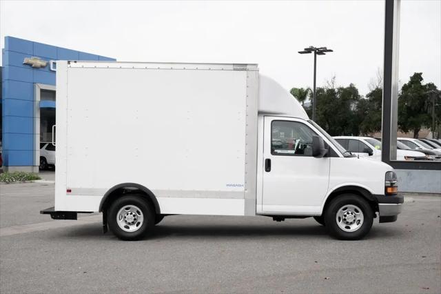 2024 Chevrolet Express Cutaway Work Van