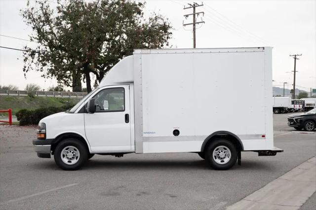 2024 Chevrolet Express Cutaway Work Van