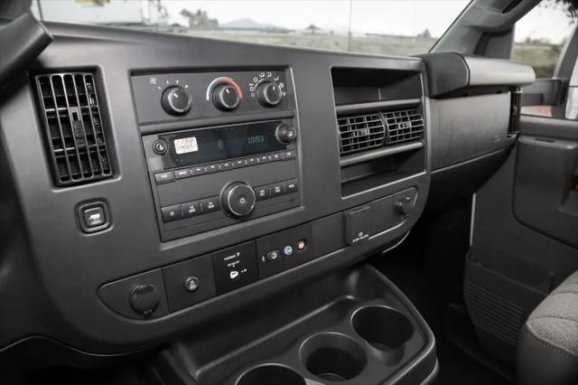 2024 Chevrolet Express Cutaway Work Van