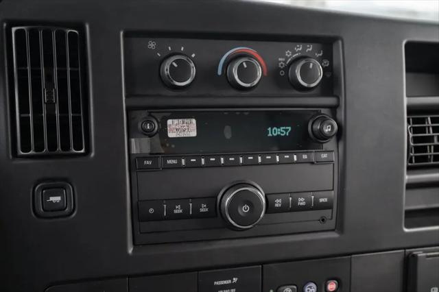 2024 Chevrolet Express Cutaway Work Van