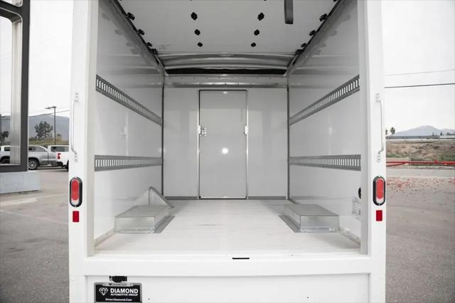 2024 Chevrolet Express Cutaway Work Van