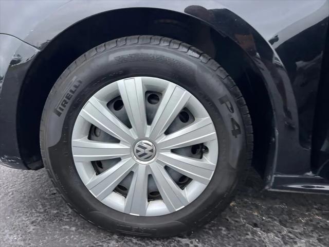 2011 Volkswagen Jetta 2.0L S