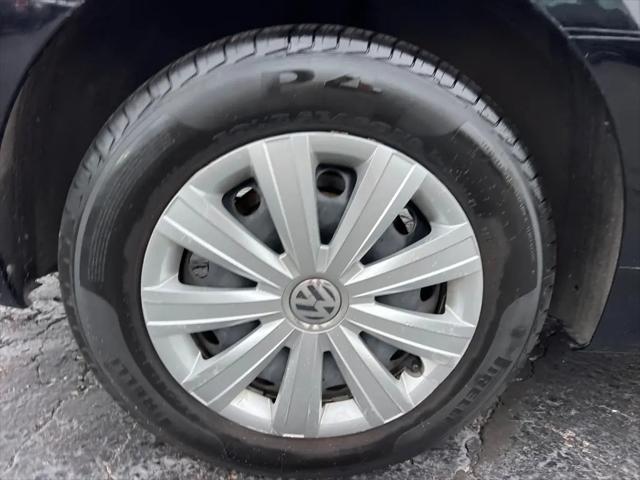 2011 Volkswagen Jetta 2.0L S