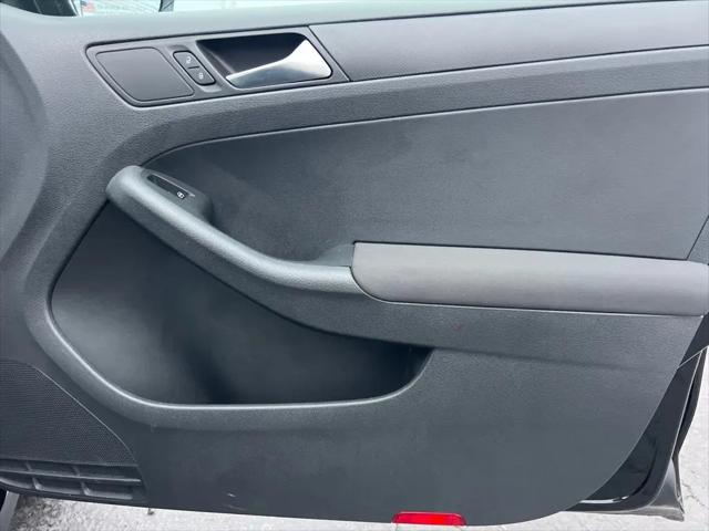 2011 Volkswagen Jetta 2.0L S