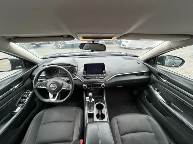 2021 Nissan Altima SV FWD